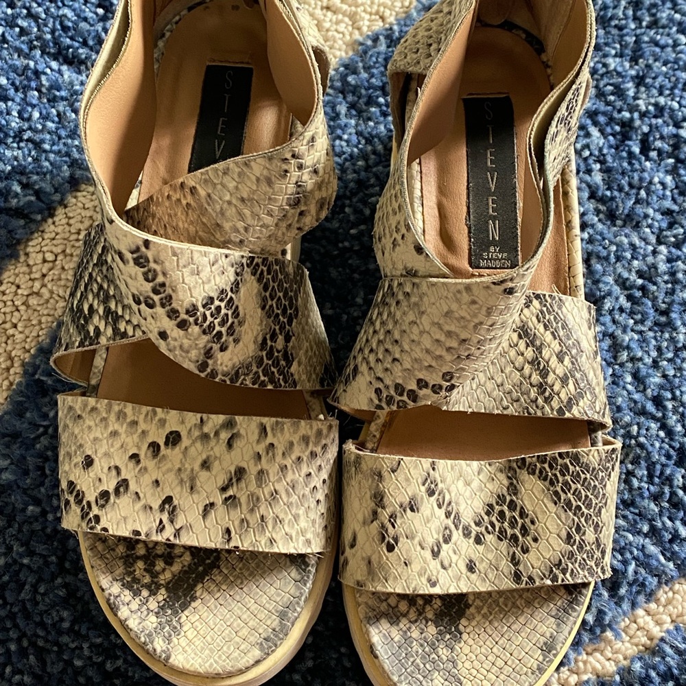 Steve Madden Sandals - Picture 5 of 6